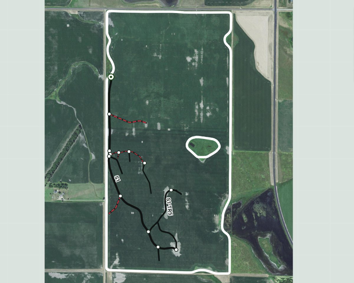 Design view: the aerial photo, the field line and a finished ditch network